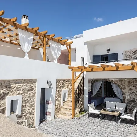 Petrino Paradosiako Country house Kerames